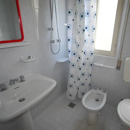 Semesterbostad Ambra